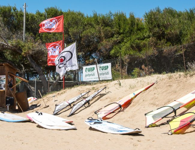 scuola-windsurf-768-surf-vieste-puglia-wakeboard-sup-affitto